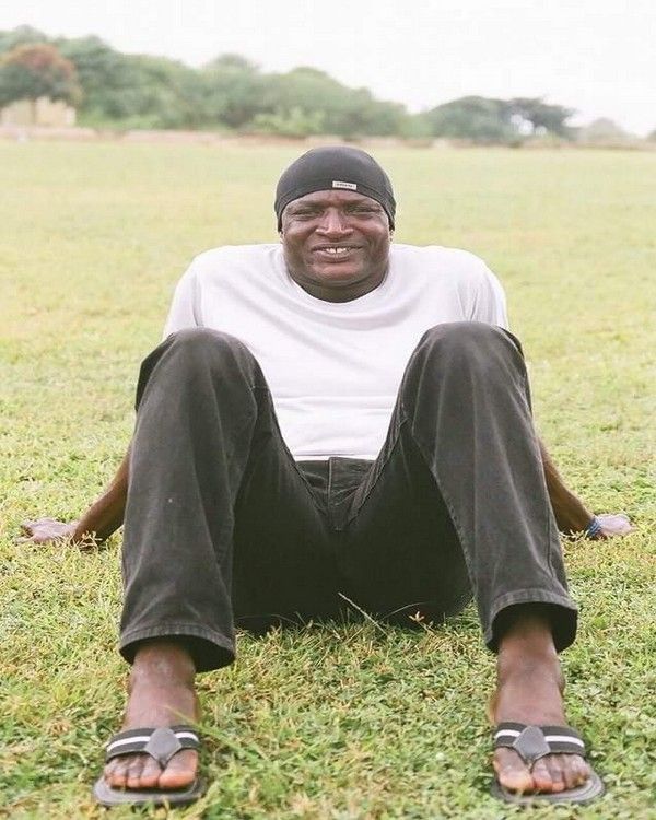 The Rashidi Yekini story – OBLONG MEDIA UNLIMITED